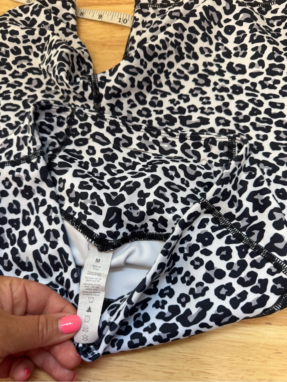 High‎ Rise Bermuda Length Leopard Print Bike Shorts - Picture 6 of 8